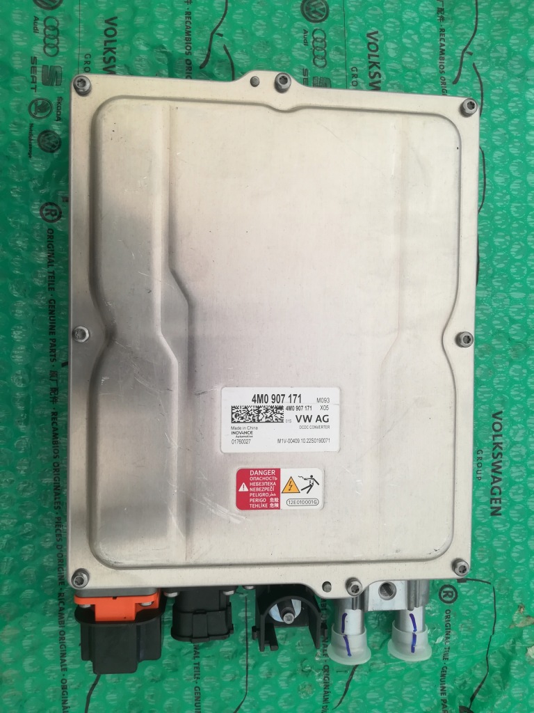 фото №1, Конвертер стабилизатор напряжения audi q7 q8 4m0907171