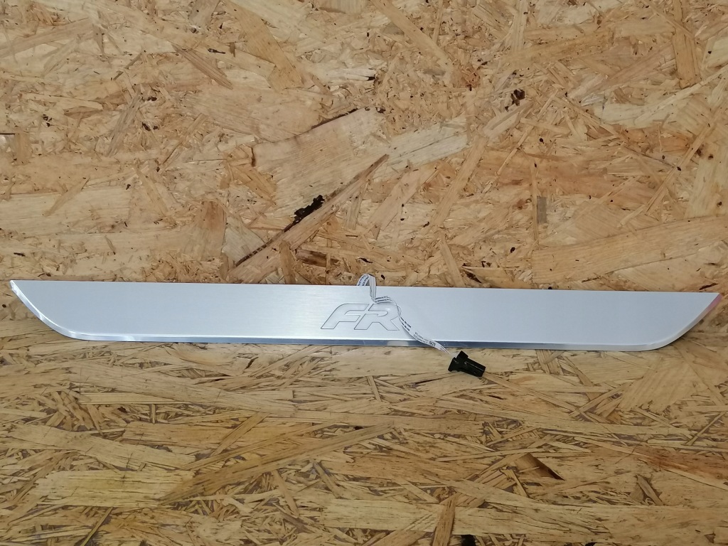 фото №1, Seat leon iv молдинг порог fr правый перед 5f4947417a