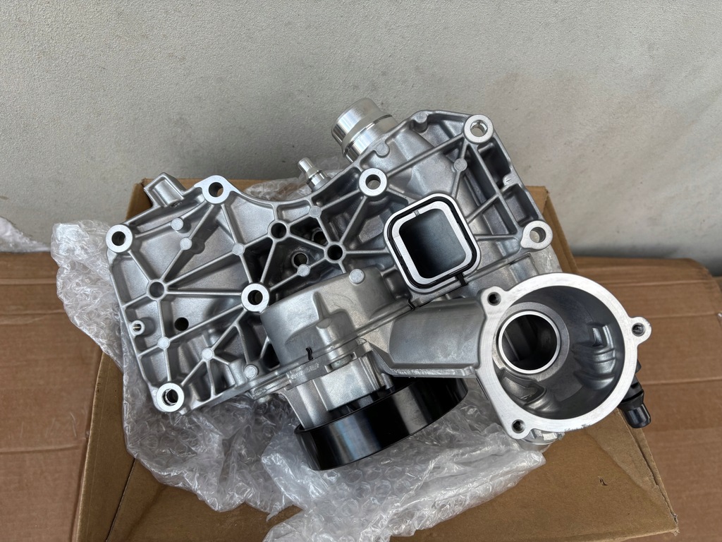 фото №13, Насос wody bmw m4 g80 x3m x4m 3 g20 8054857