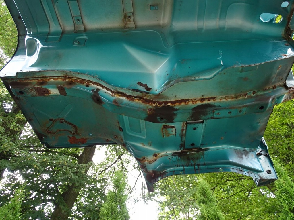 фото №8, Volvo fl6 00-06 обшивка левая bok порог