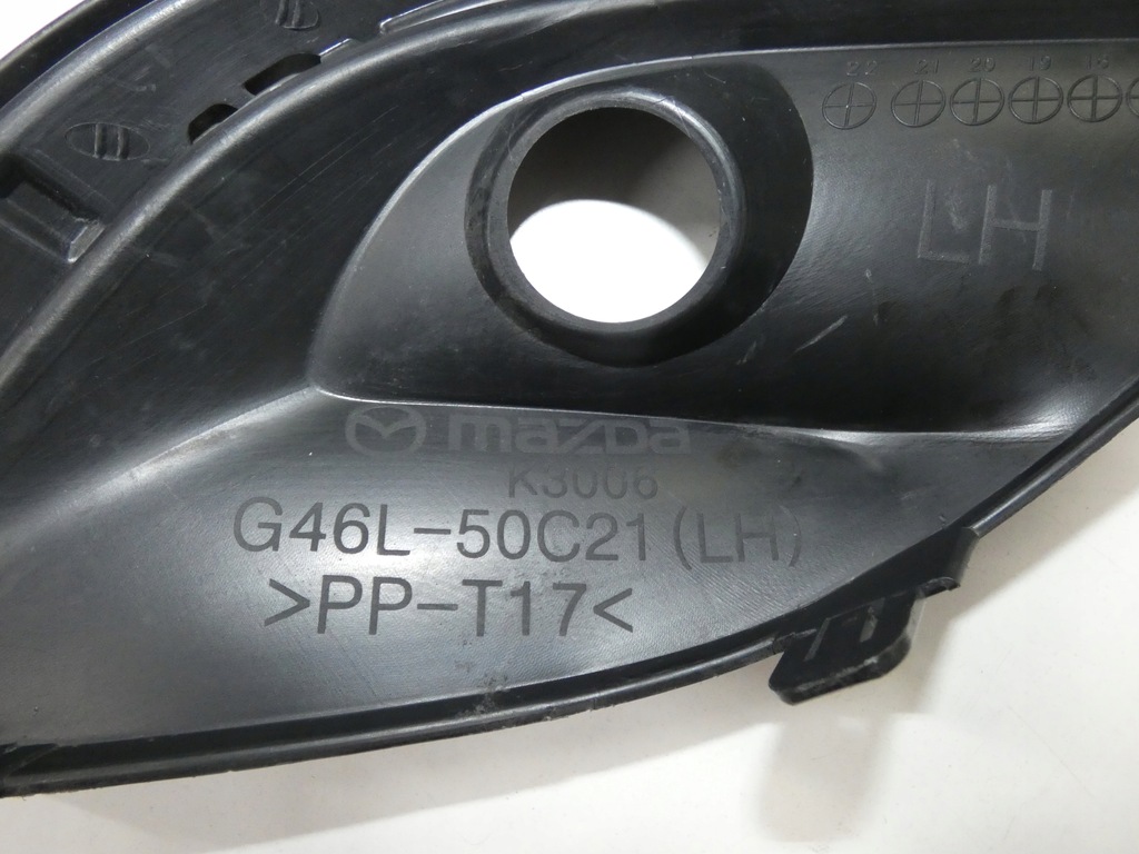 фото №8, Решітка бампера ліва mazda 6 lift 576.