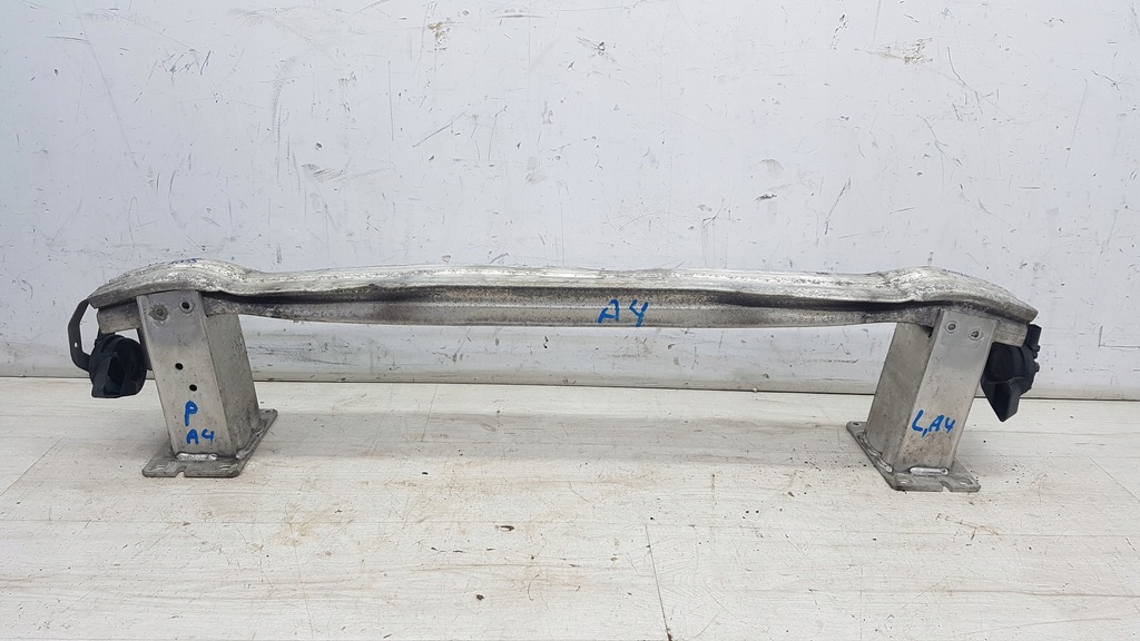 фото №1, Audi a4 b8 балка перед зона