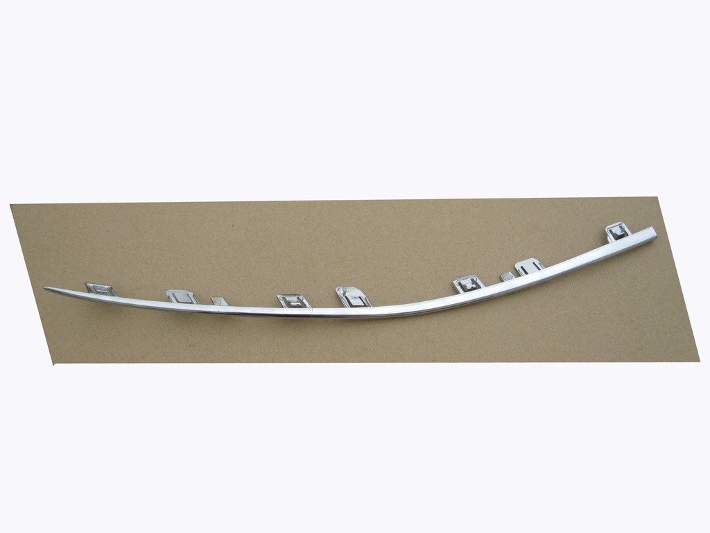 фото №1, Молдинг права хром бампера перед mercedes w206 22-24