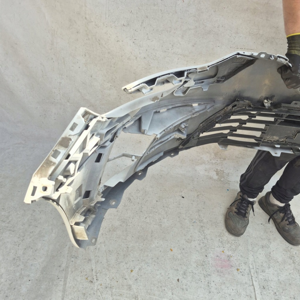 Renault megane iv 4 рестайлінг  20-24 бампер перед передній pdc 622548476r Зі Шроту