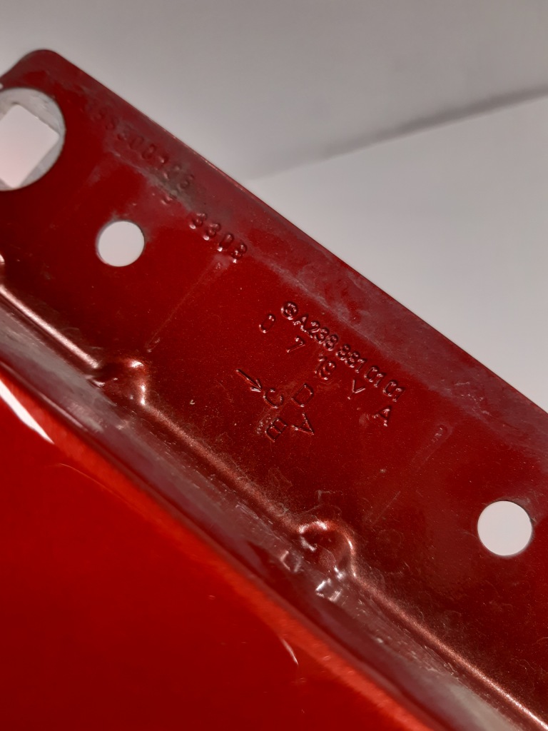 Mercedes e-klasa купе w238 крыло  левое  передний Оригинал