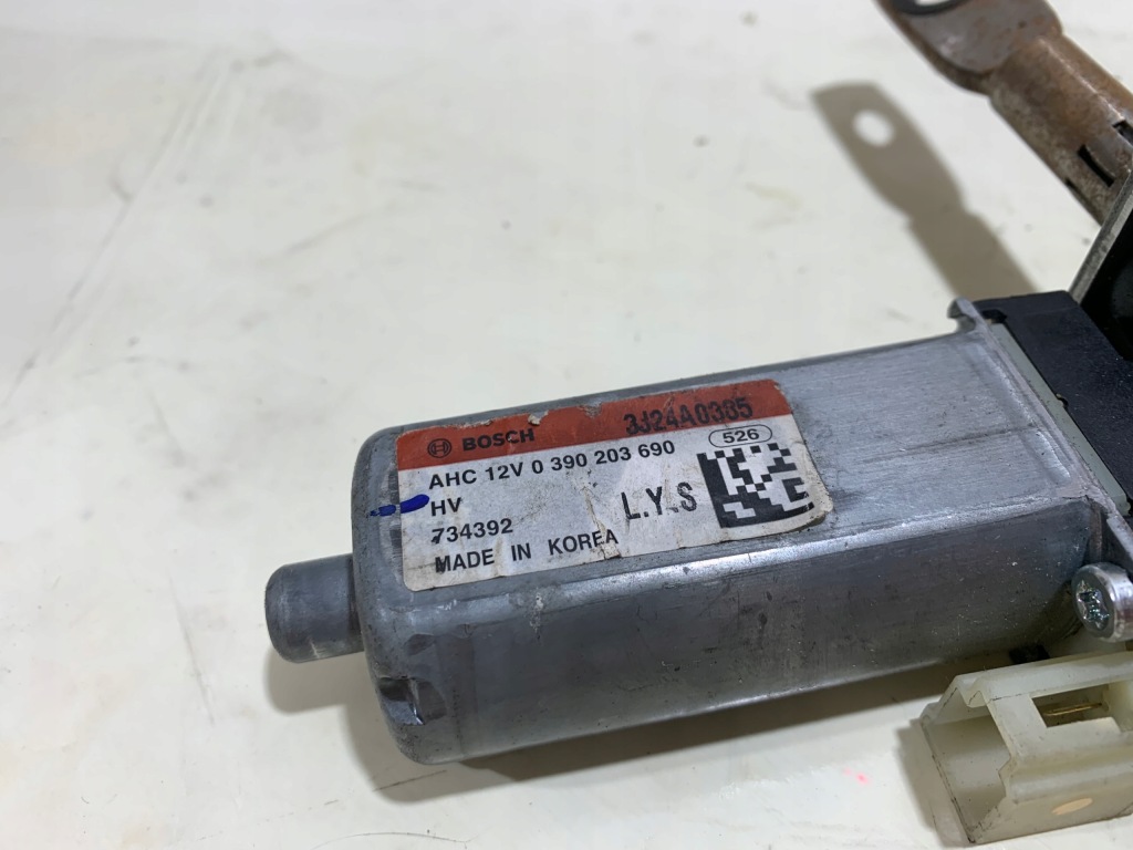 Bmw x5 f15 двигатель регулятор колонки 0390203690 в Украине