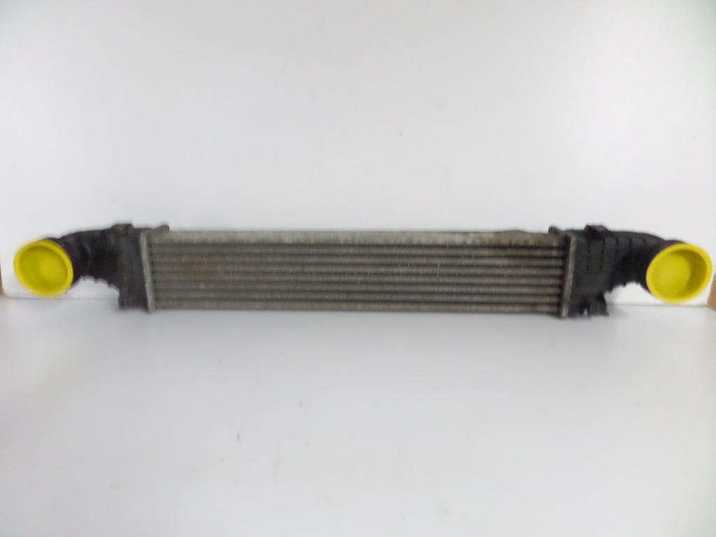 фото №1, Радиатор интеркулер mercedes cls w219 04-10 cdi