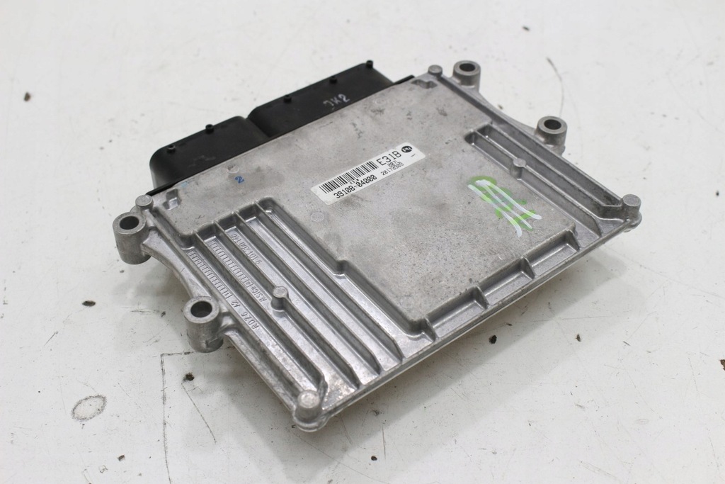 фото №8, Блок управления бортовой компьютер 39108-04000 kona 1.0 t-gdi