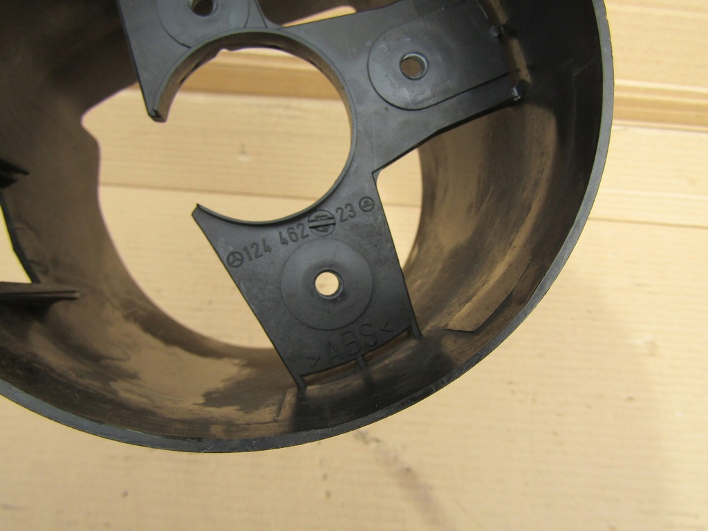 фото №8, 1 mercedes w124 e klasa 95' воздуховод защита корпус колонки