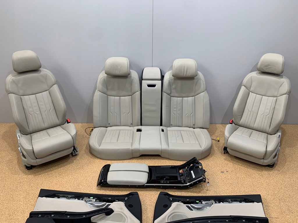 фото №2, Audi a8 d5 сиденья заднее сиденье обшивки салон комплект