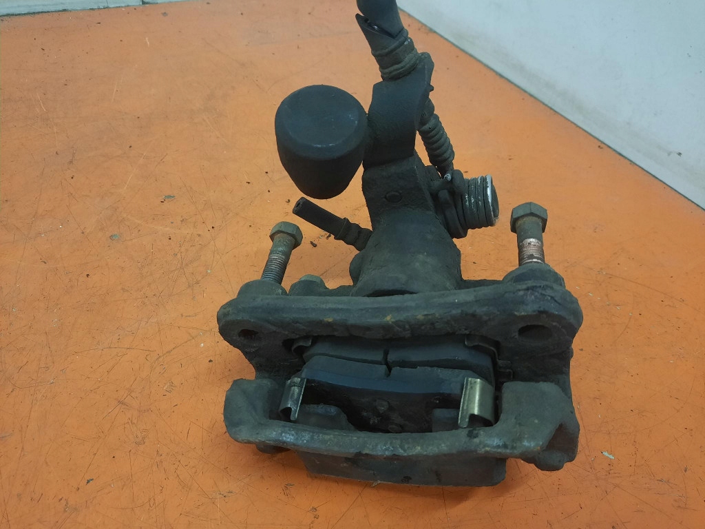 фото №14, Kia ceed i 07-10 1.6 crdi выборщик переключения передач 43700-1h200 d4fb