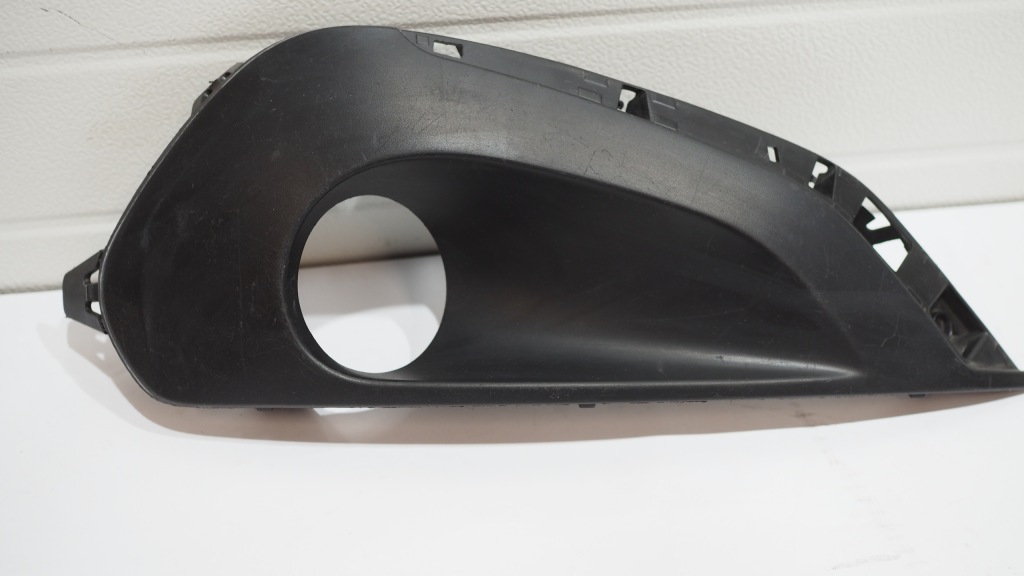 фото №1, Peugeot 208 lift решітка бампера права 9810738177