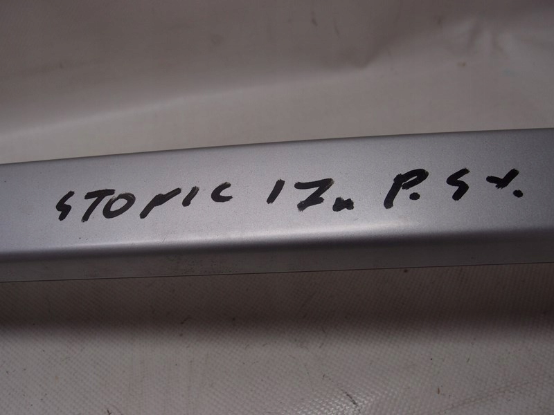 фото №2, Рейлинг крышный правый kia stonic 2017r