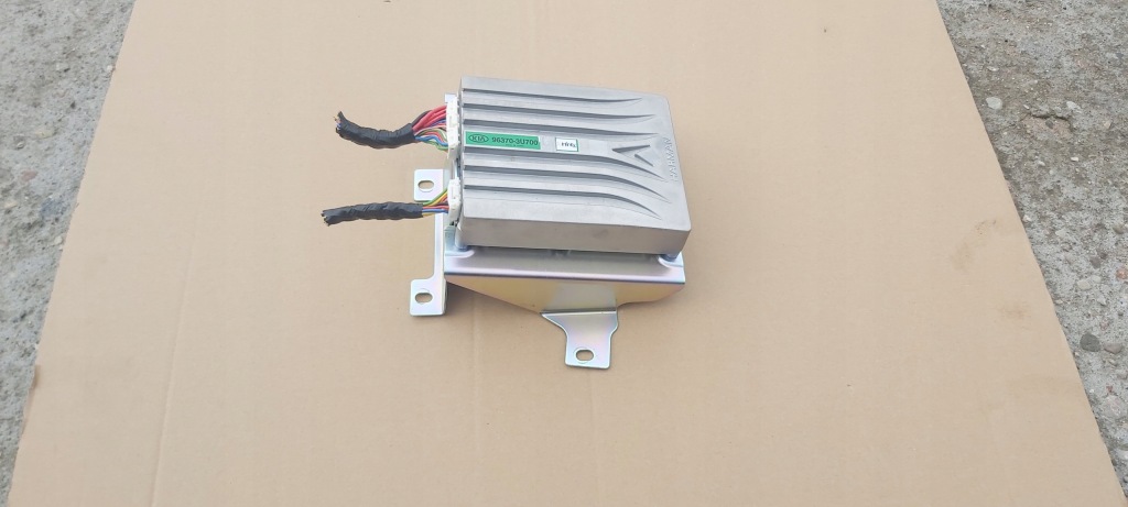 фото №1, Kia sportage iii усилитель голос 69370-3u700