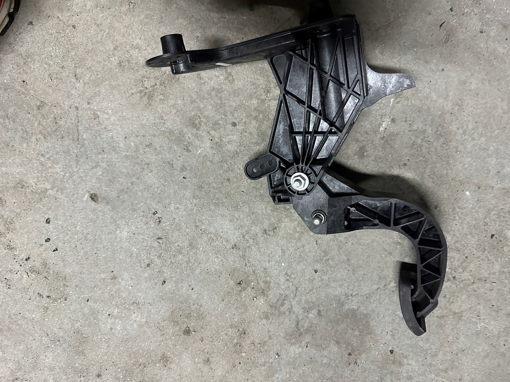 фото №4, Opel mokka b педаль зчеплення