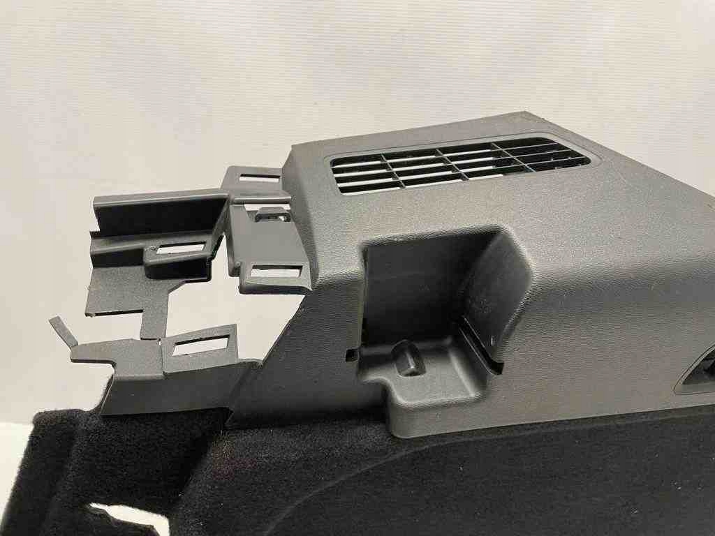 фото №9, Права оббивка багажника volvo xc60 31440674 2.0l бензиновий 180kw 2019