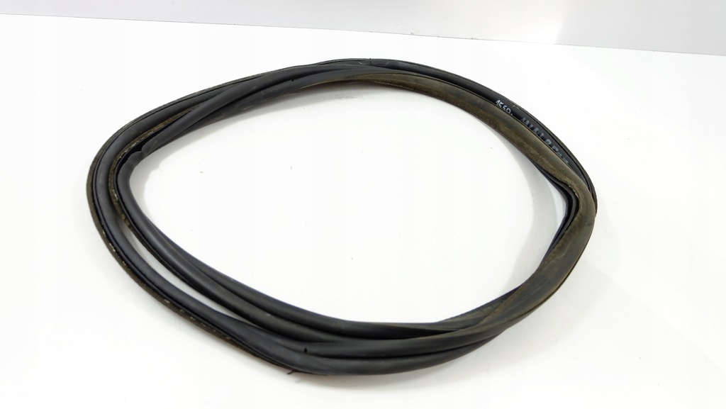 фото №1, Mini cooper r56 прокладка кузовна кришки багажника