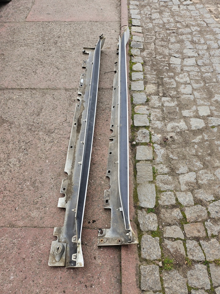 Накладки накладки пороговые bmw x5m e70 в Украине