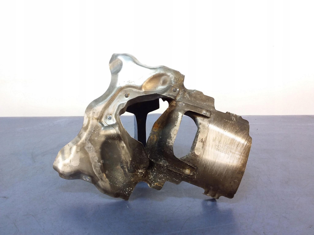 Купить Bmw x5 f15 f85 накладка тепловая глушителя задний