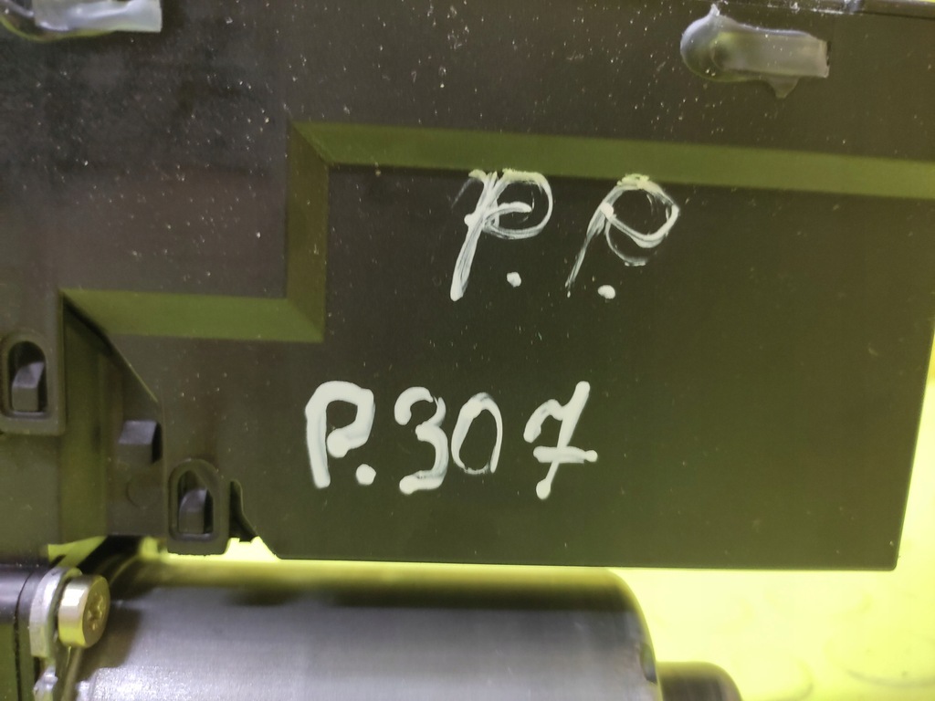 фото №6, Peugeot 307 моторчик стекло правый перед 9634457480