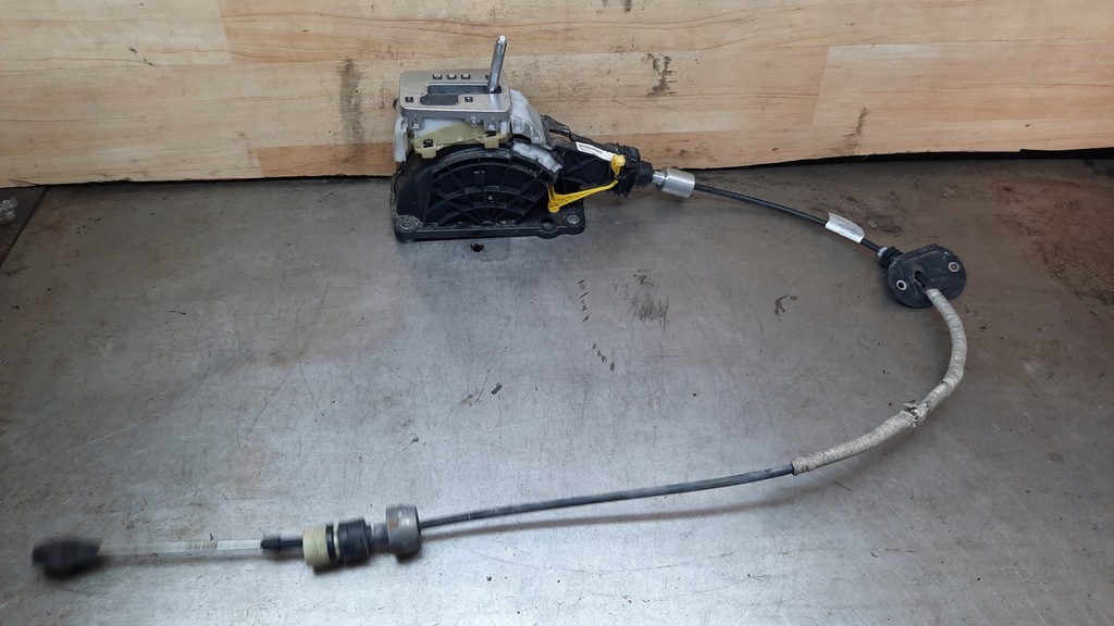 фото №1, Домкрат трос перемикання передач volvo xc70 ii 2.4 d5