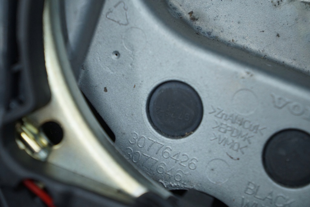 фото №6, Volvo xc90 i lift воздуховод кожаный 30776426