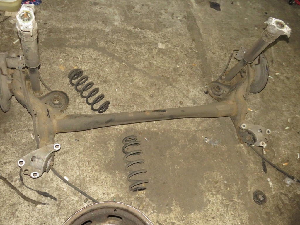 фото №4, Балка підвіска oś задня hb комплект opel astra k