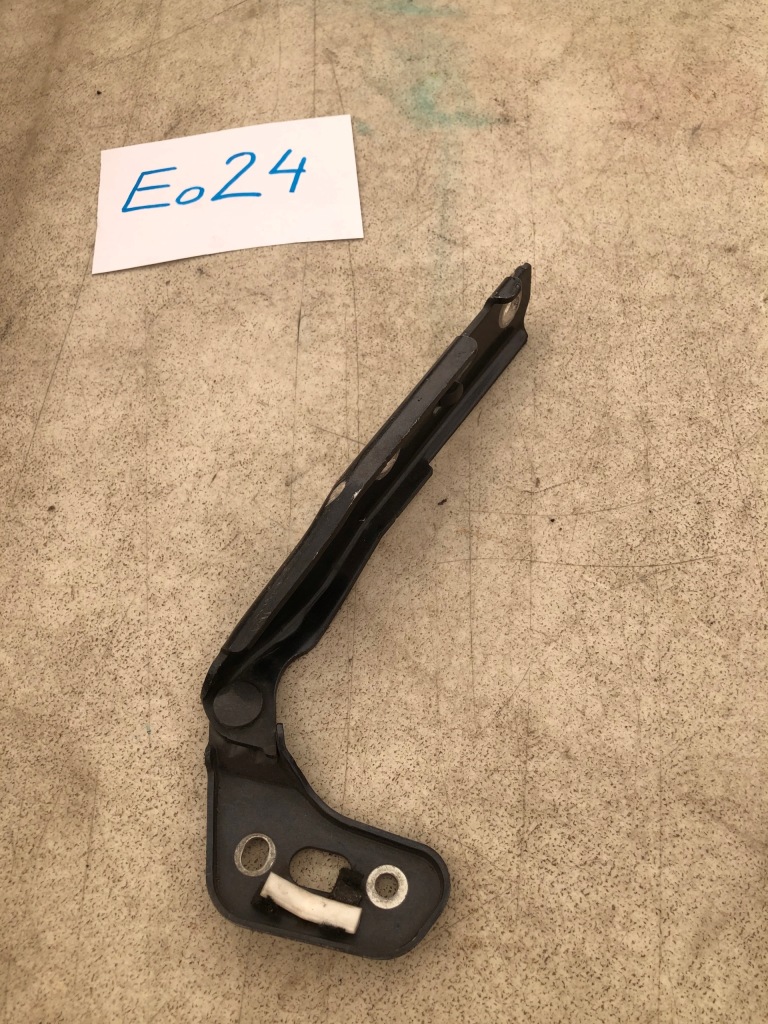 фото №1, Петля петлі капот 4e0823301 audi a8 d3 4e лівий