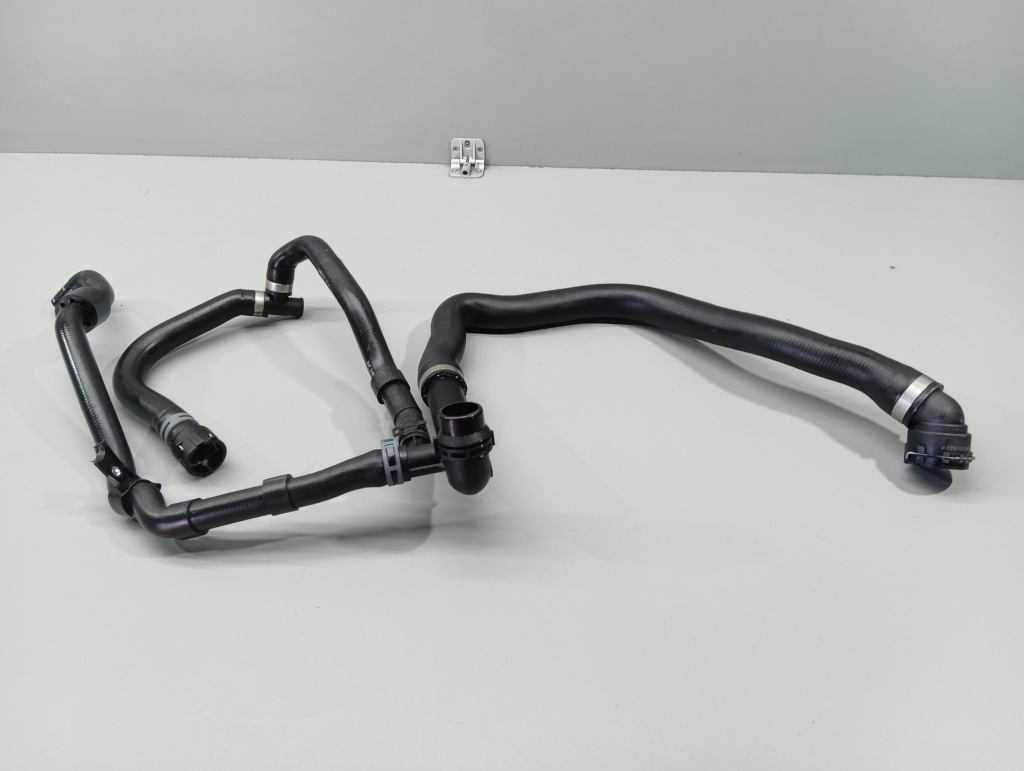 фото №1, Шланг дроти патрубок води патрубок vw audi 5q0121619d