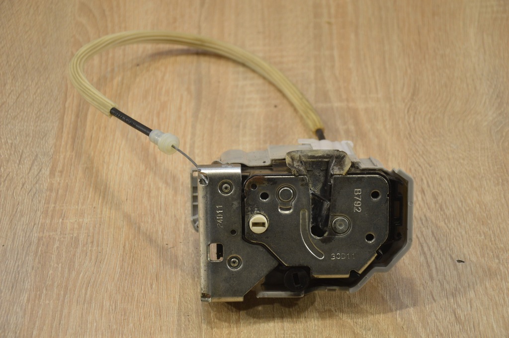 фото №1, Замок двері правий задня 5 pin lancia delta iii