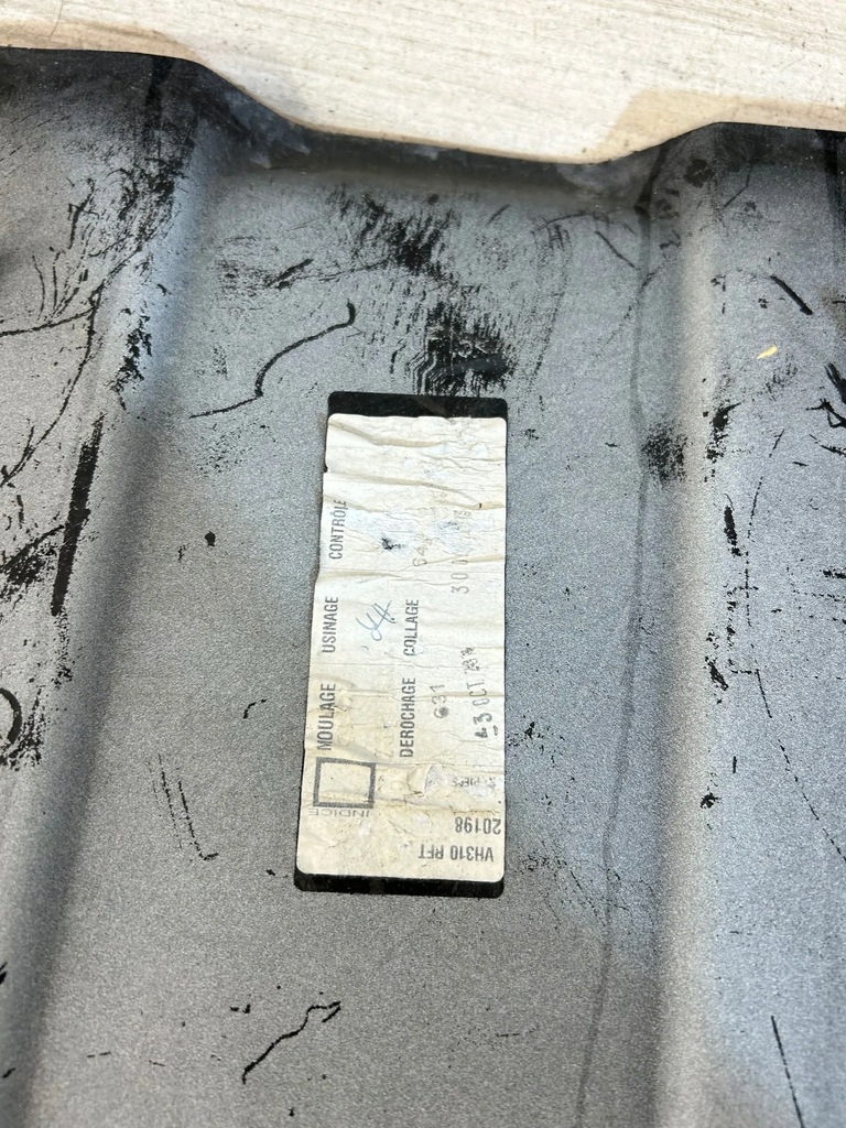 фото №7, Aston martin vantage балка задняя зона zgniotku задние