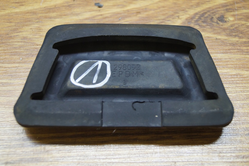 фото №8, Накладка педаль гальма maserati quattroporte vi