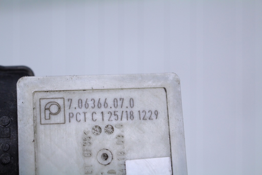 фото №5, Блок управления моторчик дроссель mazda vi iii gj/gl 6 18r.