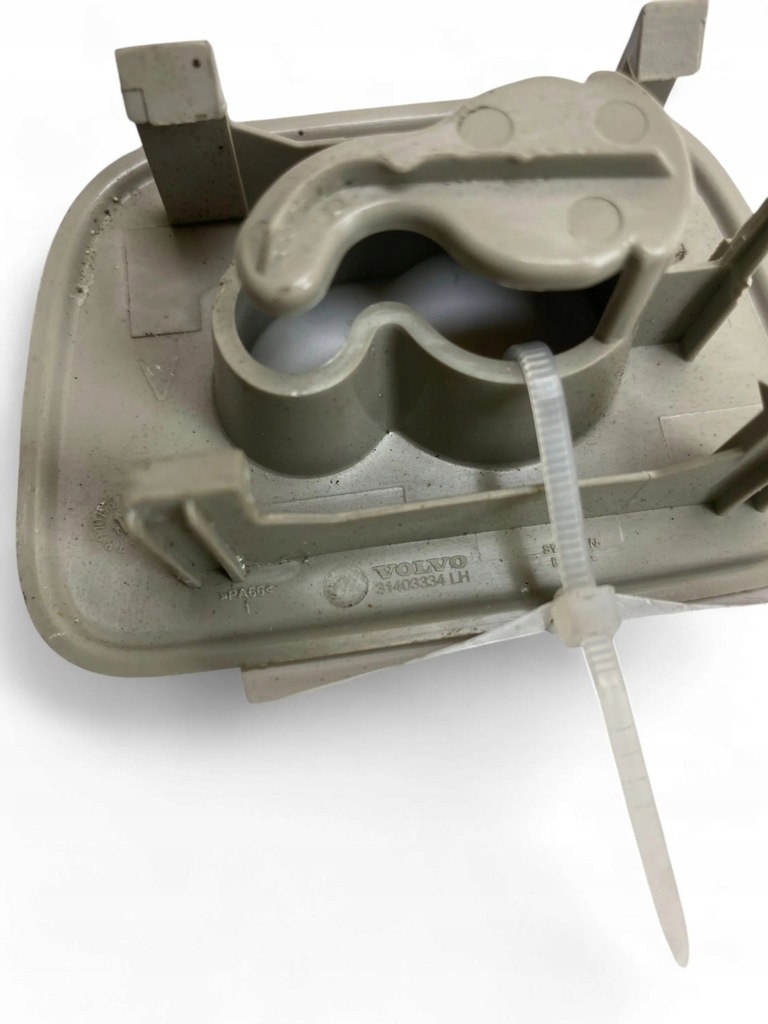 фото №7, Volvo xc90 кронштейн / зачіп сітка багажний