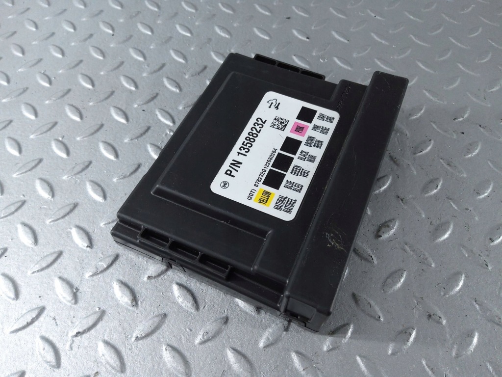 Модуль комфорта cadillac xts 13588232 Оригинал