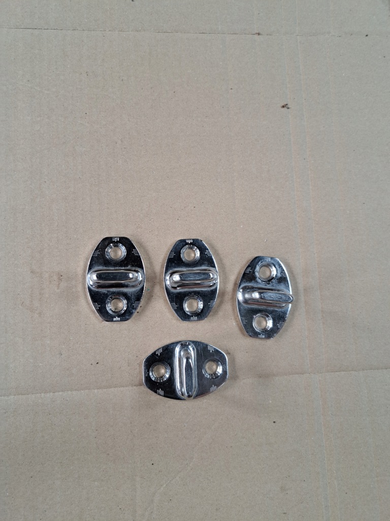 фото №1, Засов дверь vw passat b5 kombi sedan 3b0837033