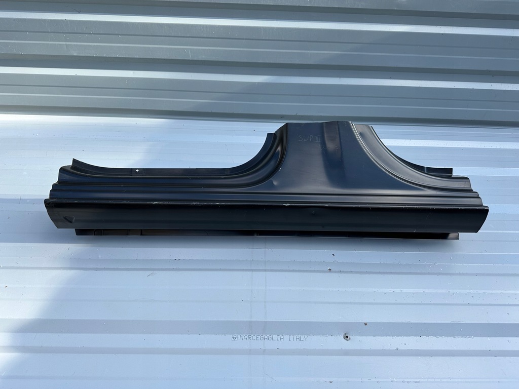 фото №1, Skoda superb iii 3 15r- поріг правий обшивка поріг праве