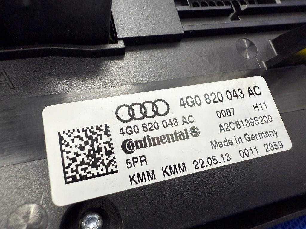 фото №5, Audi a6 a7 c7 4g панель кондиционера 4g0820043ac