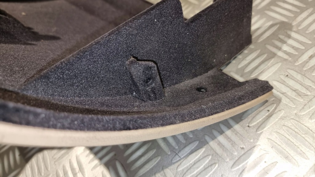 фото №11, Bmw 5 e60 e61 бардачок панели пассажира передняя часть бежевый 7034079 7034081 7063499