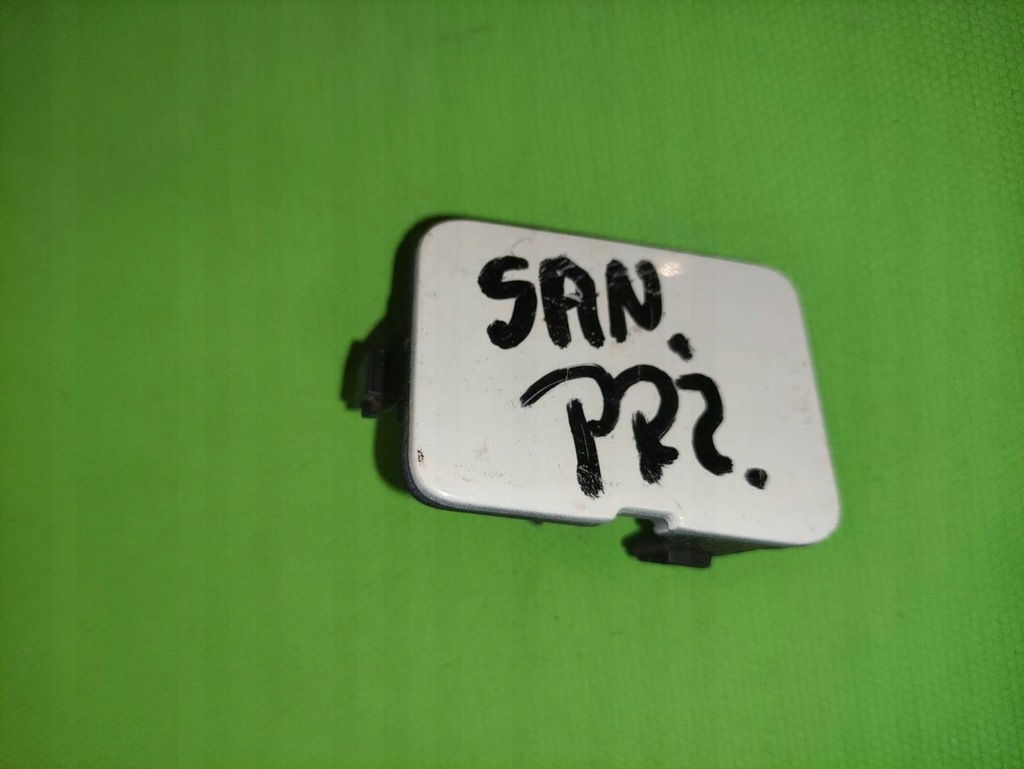 фото №1, Dacia sandero ii lift заглушка фаркоп бампера перед 511802873r