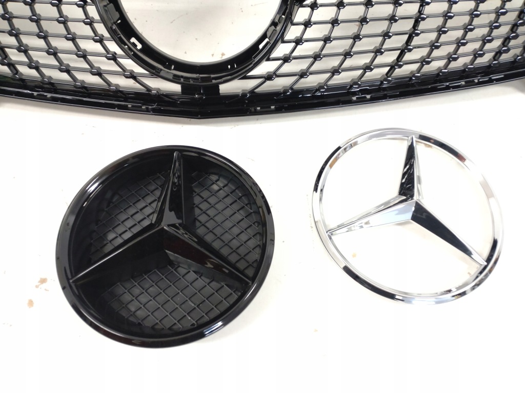 Решётка радиатора решётка  бампера mercedes w176 2015-18 a klas diamant all черный Киев