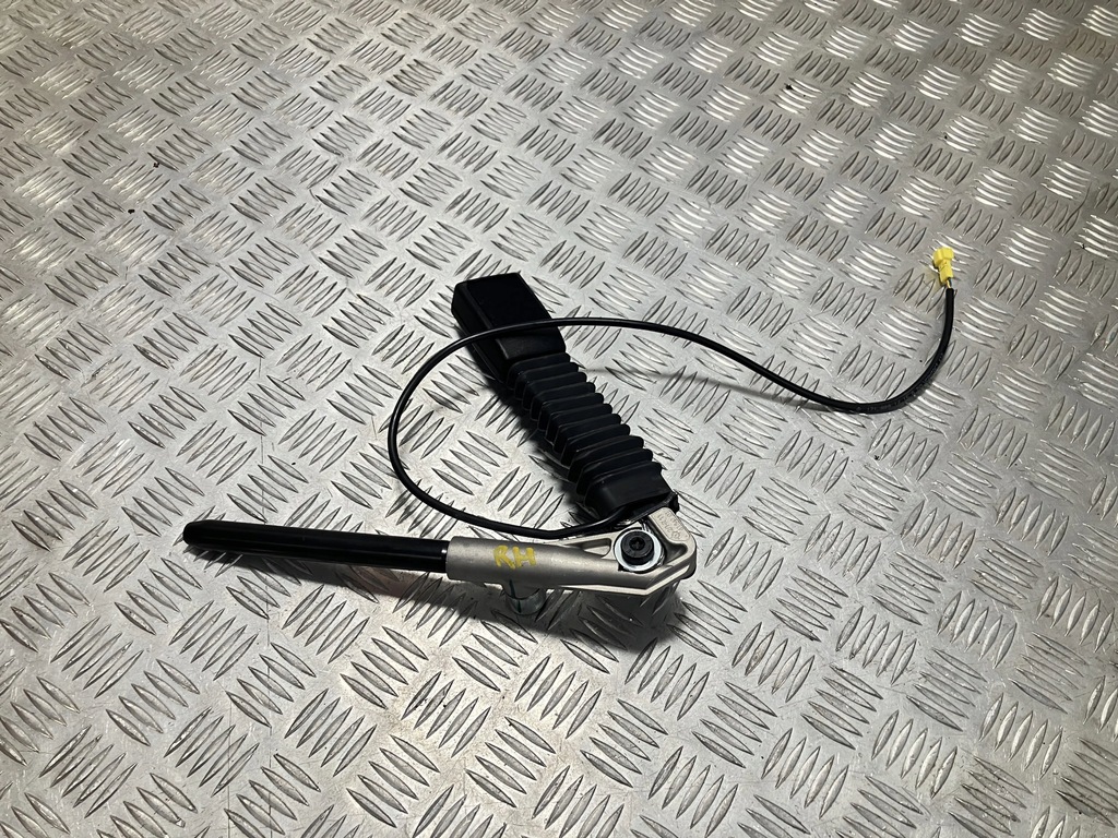 фото №1, Натяжитель поперечина правый mercedes slk r172