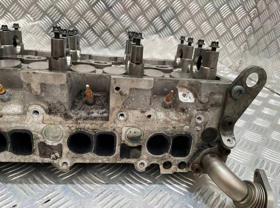 Головка двигателя mercedes ml w164 4.0 cdi a6290105220 в Украине