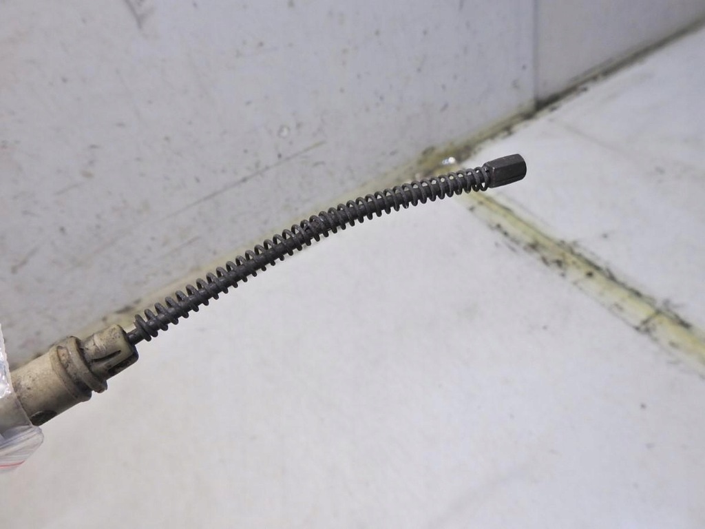 фото №3, Трос тормоза ручного правая renault clio iii lift