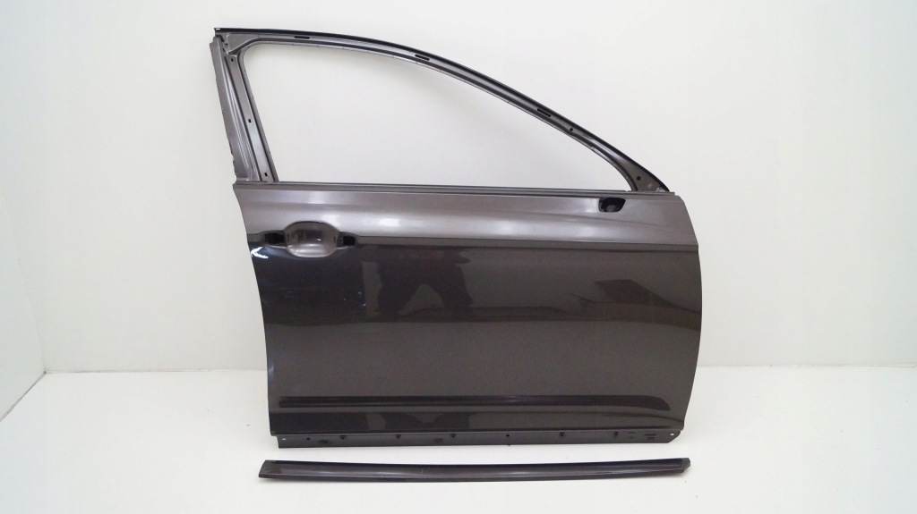 Купить Vw passat b8 3g0 14-23 передние правое дверь