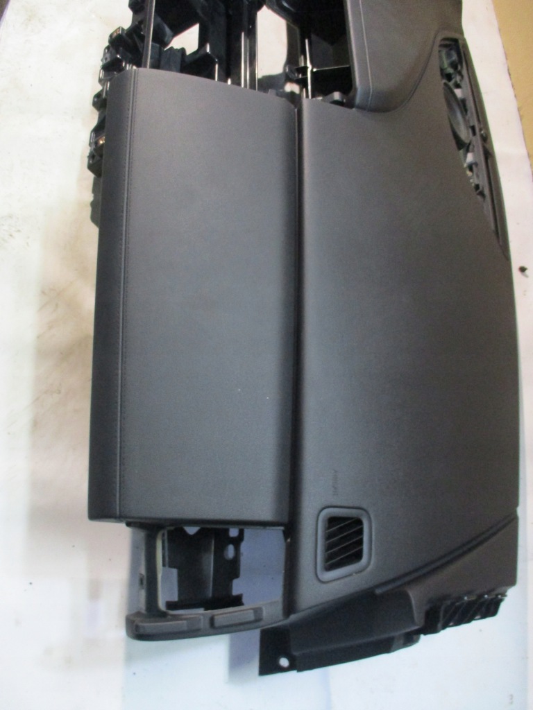 фото №8, Приборная панель приборная консоль kpl jaguar e-pace j9c3-19098-ad