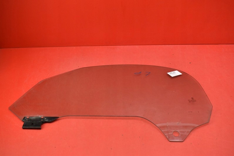 фото №1, Стекло боковая левая перед передняя bmw z4 e85 roadster lift 05-08