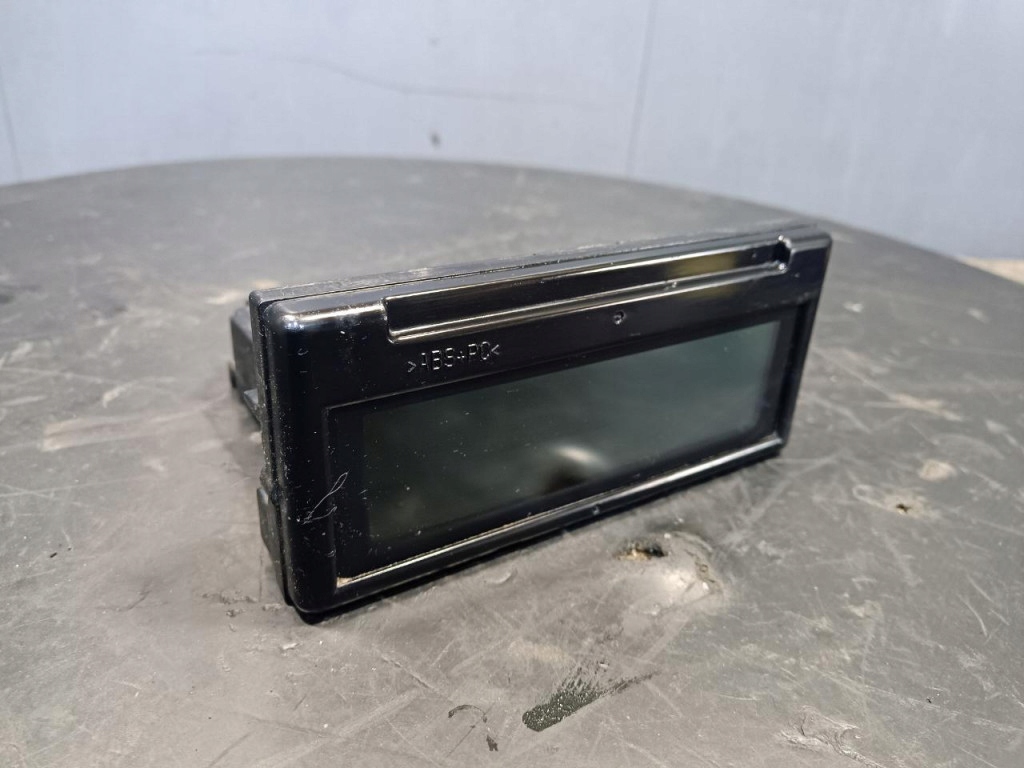 Купити Volvo v50 дисплей радіо / gps 31268055