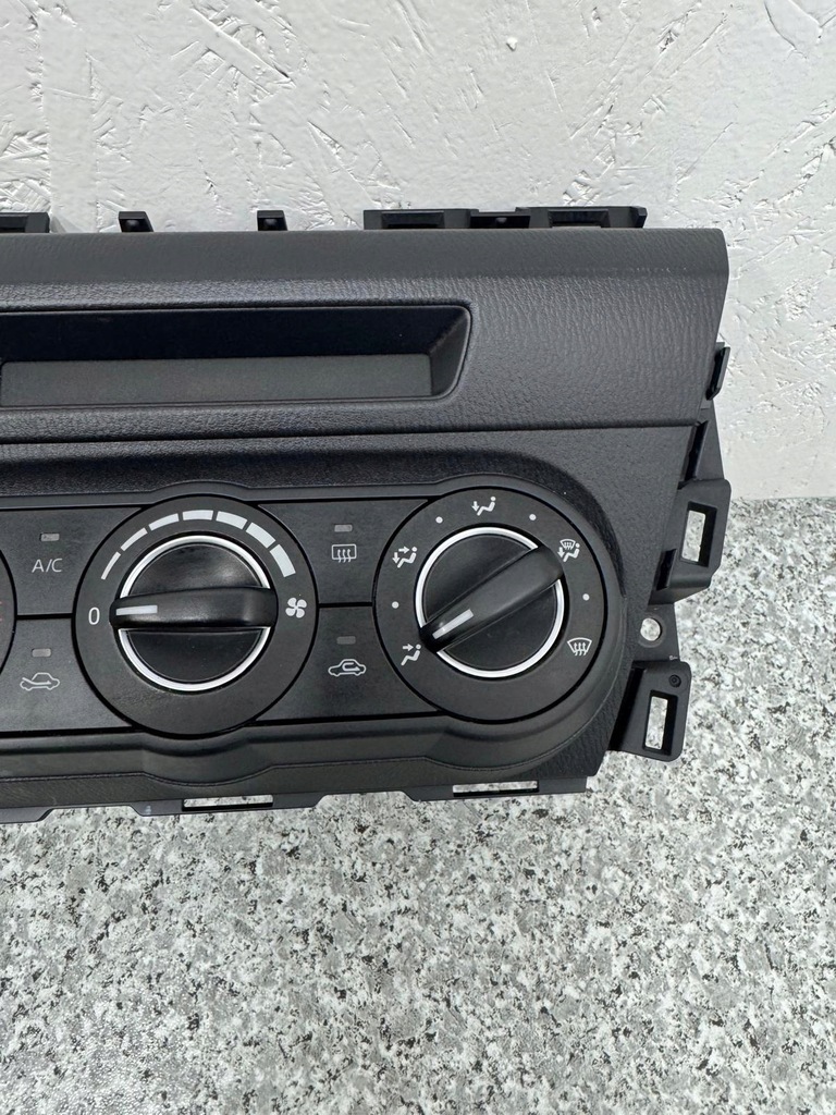 фото №8, Панель обдув кондиционера mazda 3 bm 2013-2017