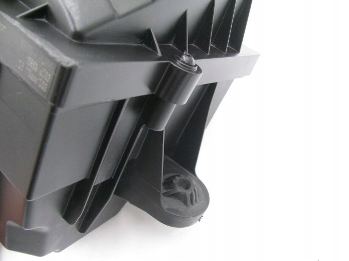 фото №8, Vw skoda seat 1.6 tdi корпус фильтра воздуха 5q0